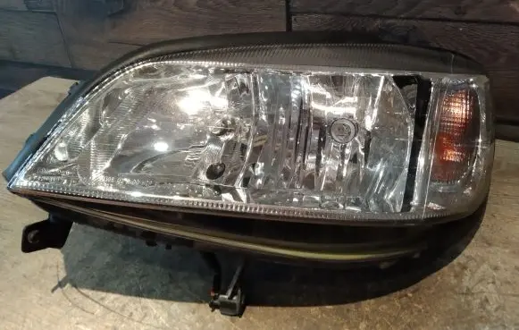 Opel Zafira A Headlight/headlamp