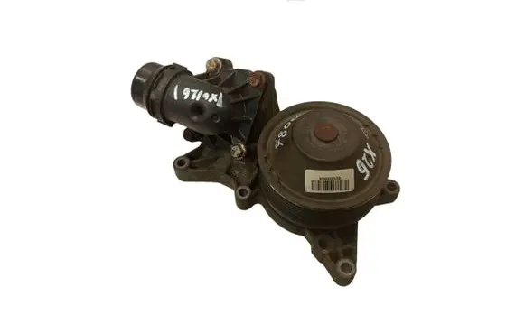 BMW 5 F10 F11 Water pump 7800029