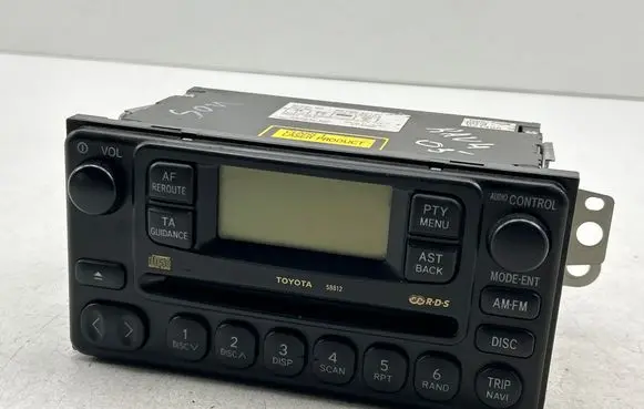 Toyota RAV 4 (XA20) Radio/CD/DVD/GPS head unit 8612042130 573880 CQTT3370A