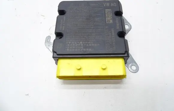 Audi A3 S3 8V Airbag control unit/module 5Q0959655N