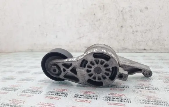 Volkswagen Touran I Alternator belt tensioner 
