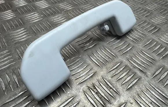 Opel Grandland X Rear interior roof grab handle