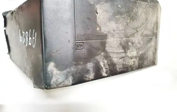 Renault Scenic I Battery box tray cover/lid 7700430975