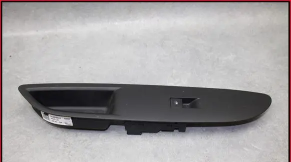 Opel Mokka Electric window control switch 95393866 600R