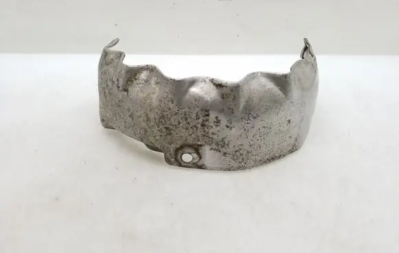 Volkswagen Touran III Heat shield in engine bay 04L129969