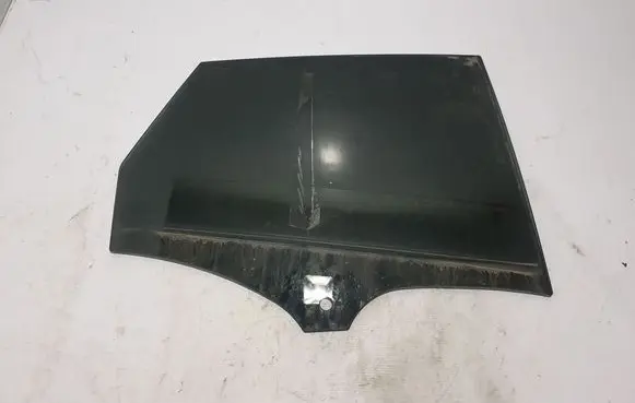 Porsche Macan (95B) Rear door window glass 95B845206A