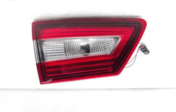 Renault Clio IV Tailgate rear/tail lights 265556573R
