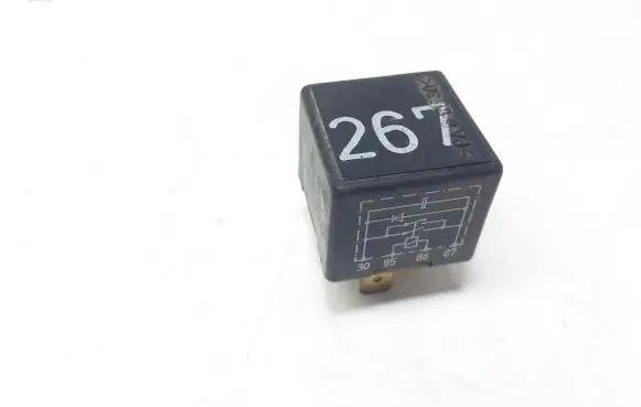 Audi A6 S6 C4 4A Other relay 443919578C