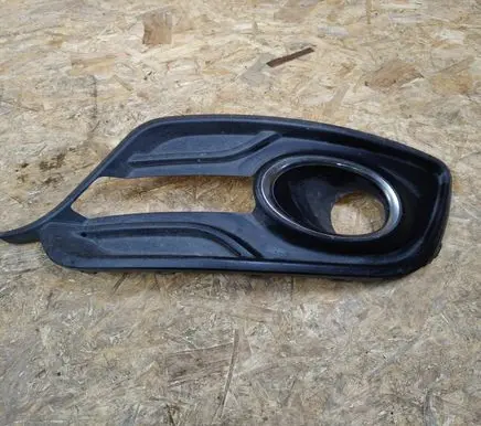 Renault Megane III Front fog light trim/grill 261A32193R 261A34193R