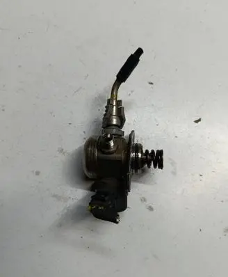 KIA Ceed Fuel injection high pressure pump 35320-2B140