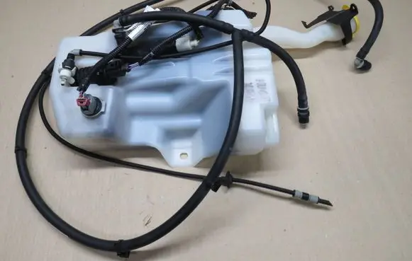 Ford Kuga II Windshield washer fluid reservoir/tank CV4413K175AE