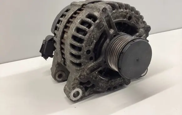 Ford Mondeo MK IV Generator/alternator 7G9N10300EA