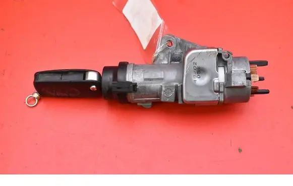 Audi A4 S4 B6 8E 8H Ignition lock 4B0985851G