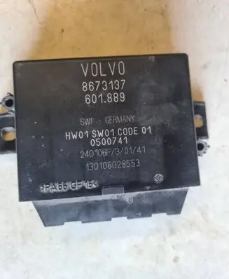 Volvo V50 Parking PDC control unit/module 8673137 0500741 601889