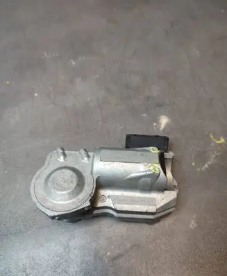 Mercedes-Benz Sprinter W901 W902 W903 W904 Steering wheel lock A0375456132