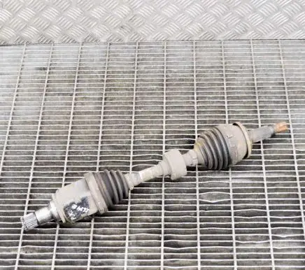 Toyota Verso-S Front driveshaft