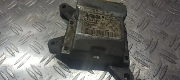 Renault Laguna II Airbag control unit/module 8200138952 601958800