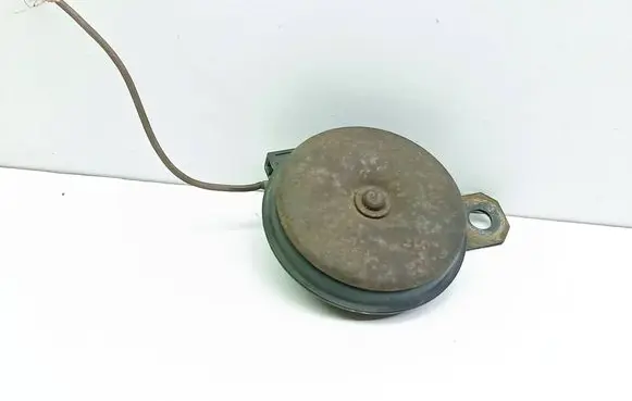 Toyota Avensis Verso Horn signal 000030