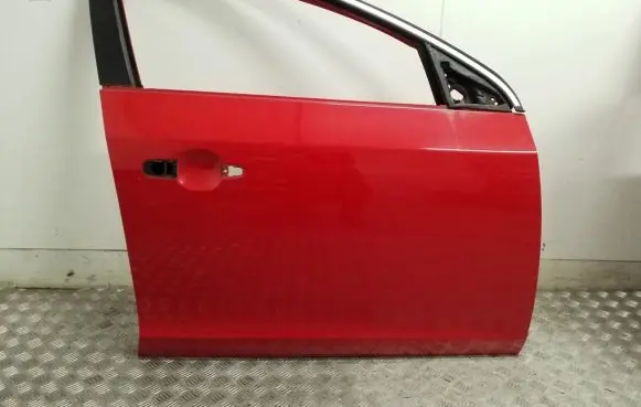 Volvo S60 Front door 32228971