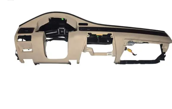 Volvo V70 Dashboard 8648853