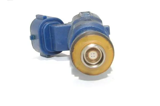 Hyundai i30 Fuel injector 353102B000