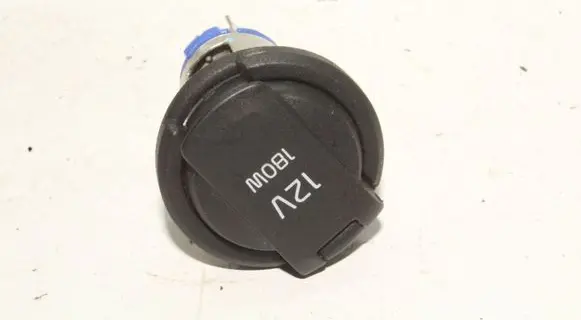 KIA Xceed 12 V Socket (front) 