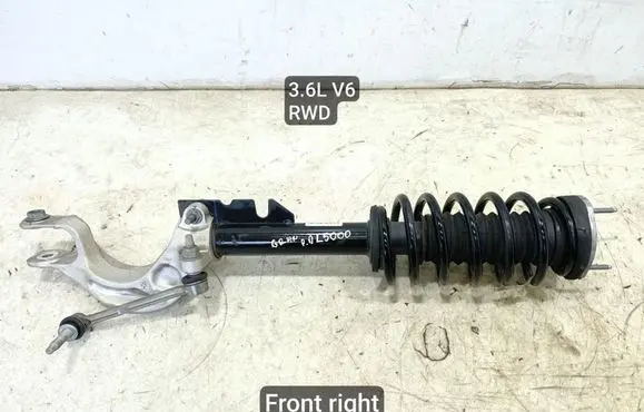 Jeep Grand Cherokee WL Front shock absorber with coil spring 68374980AE