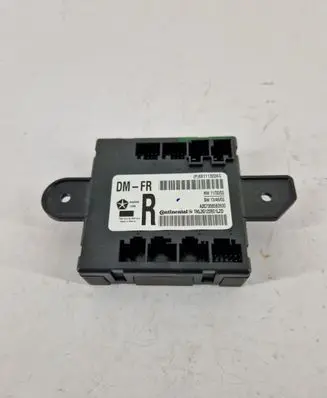 Jeep Cherokee Door control unit/module 68111322AG