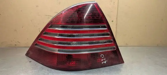 Mercedes-Benz S W220 Rear/tail lights A2208200764