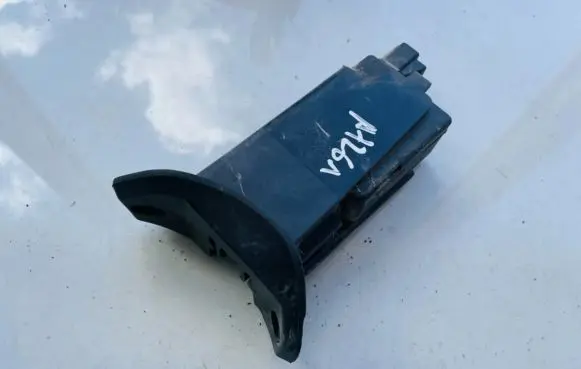 Opel Zafira A Central locking motor 90589918
