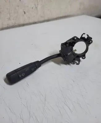 Mercedes-Benz E W210 Wiper control stalk A2105450110 01401410