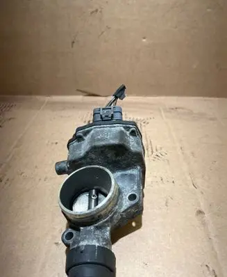 Renault Espace IV Throttle valve 8200287157