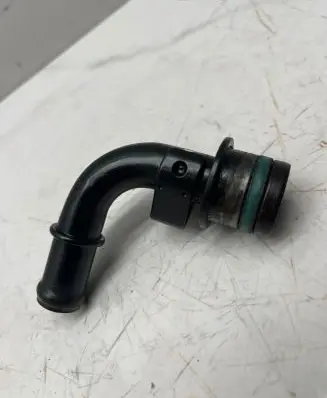 Audi A4 S4 B7 8E 8H Coolant pipe/hose 