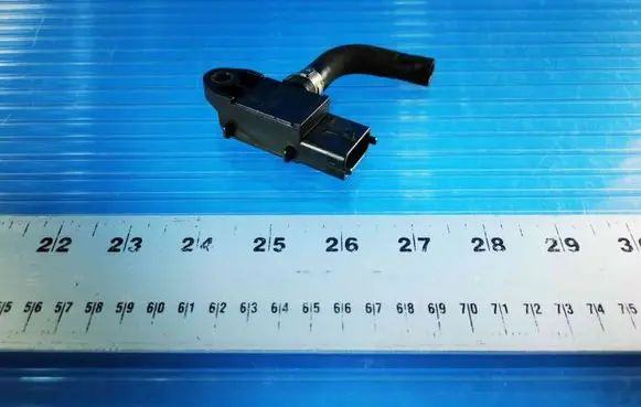 Opel Insignia A Exhaust gas pressure sensor 55566186 1608