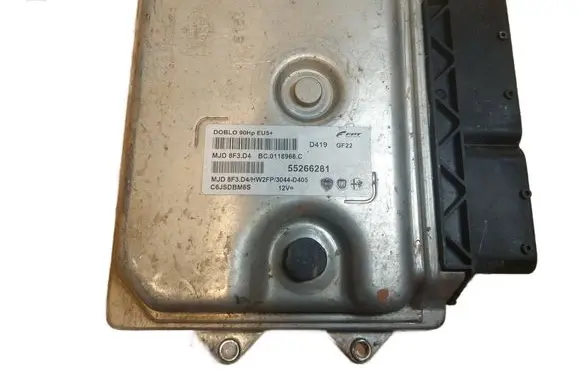 Fiat Doblo Engine control unit/module ECU 55266281 MJD8F3D4 HW2FP