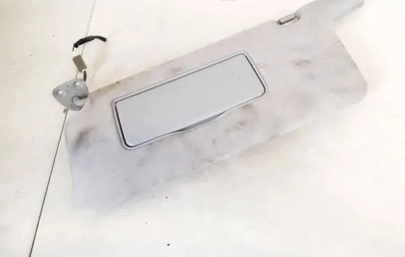 Toyota Avensis Verso Sun visor