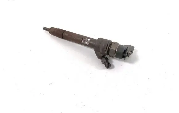 BMW 3 F30 F35 F31 Fuel injector 7798446
