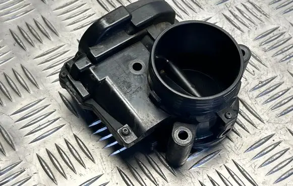 Peugeot 3008 I Throttle valve A2C38050700