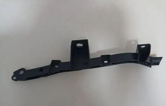Mercedes-Benz Sprinter W906 Front bumper mounting bracket A9068890014