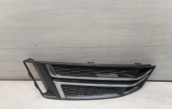 Audi A4 S4 B9 Front bumper lower grill 8W0807681F