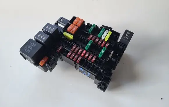 Audi A3 8Y Fuse module