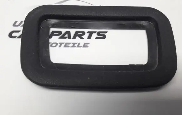Volkswagen PASSAT Other interior part 321857563