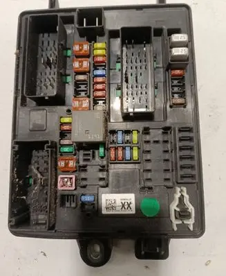 Cadillac SRX Fuse box set 20788234 23131017710