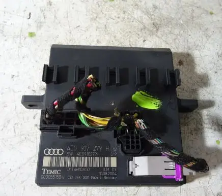 Audi A8 S8 D3 4E Comfort/convenience module 4E0907279H