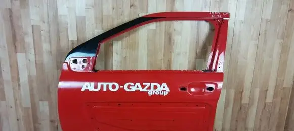 Citroen C4 Cactus Front door 9801012980