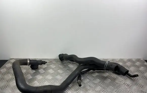 Seat Arona Engine coolant pipe/hose