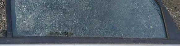 Front door glass trim molding