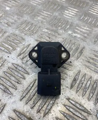 Audi A4 S4 B6 8E 8H Air pressure sensor 038906051