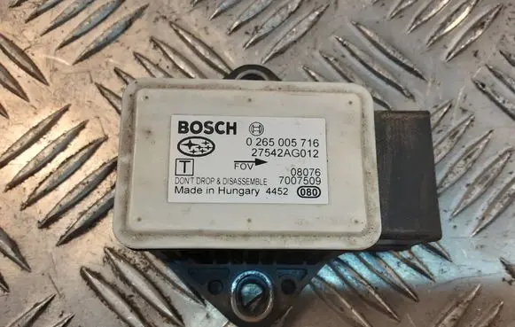 Subaru Legacy ESP acceleration yaw rate sensor 0265005716