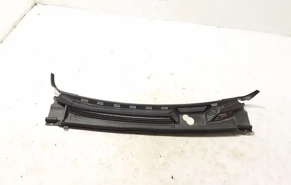 Dacia Spring Wiper trim 668122684R